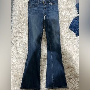 American Eagle Kick jeans